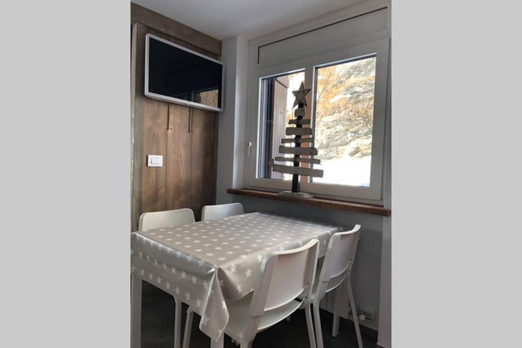 Piccolo Paradiso In Centro Cervinia Breuil-Cervinia Exterior foto